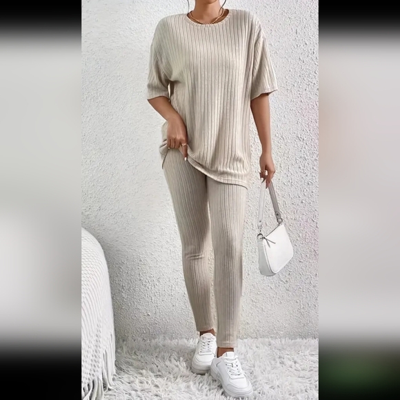 Stony Women's 2Piece set - Picture 3 of 5